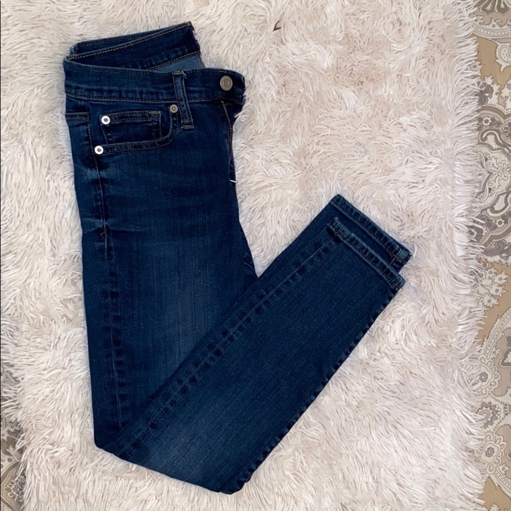 Gap True Skinny jeans